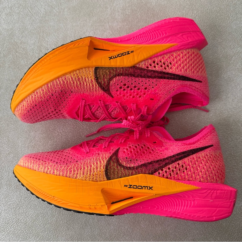 Nike ZoomX Vaporfly 3 Hyperpink Women’s Size 8